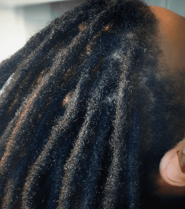 blog-61-human-hair-permanent-dreadlock-extensions-detail Close-up of human hair permanent dreadlock extensions by Dreadlocks by KNOT